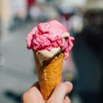 pixabay, Stocksnap, https://pixabay.com/de/photos/eis-kegel-strawberry-ice-cream-926426/